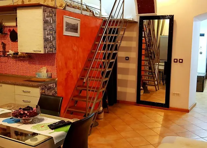 Apartamento Old Square 3